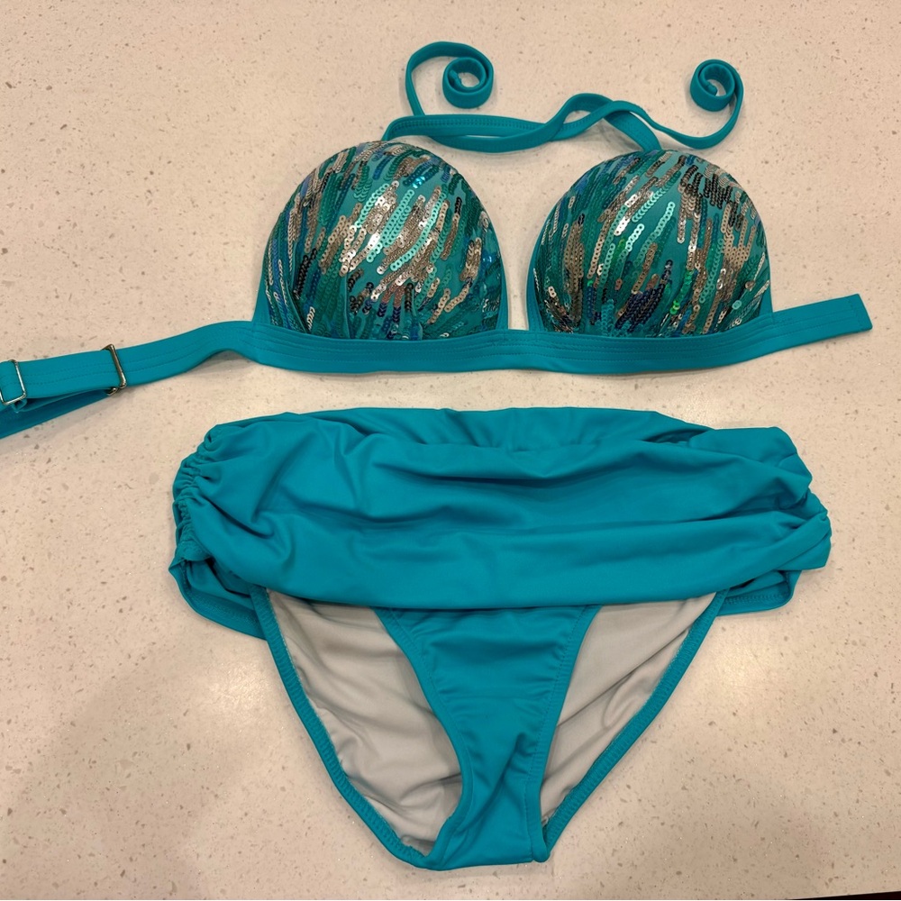 Venus Swim Haul! 4 full coverage bottoms 10/12, 3 Halter Tops 34DDD/32G/36DD - Picture 2 of 16